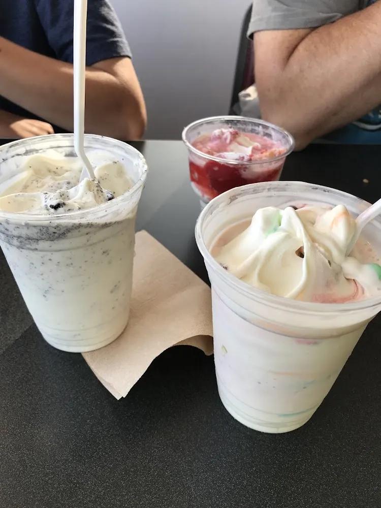 Strawberry Cheesecake Sundae